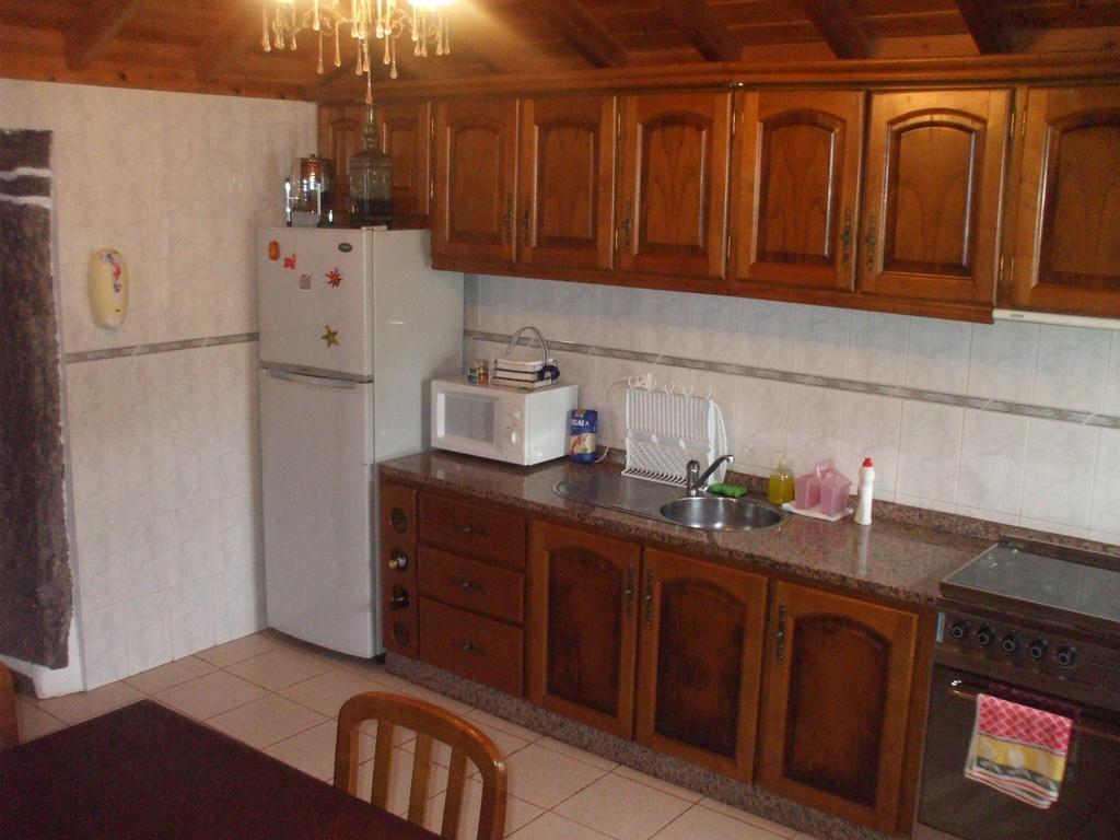 Adega Do Batista Villa Calheta  Szoba fotó